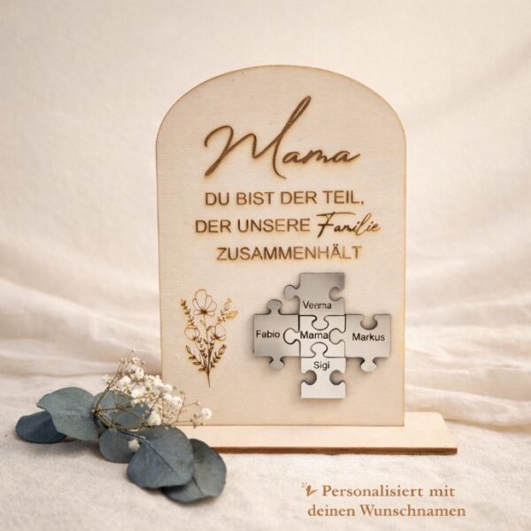Puzzleaufsteller "Mama" aus Holz personalisiert